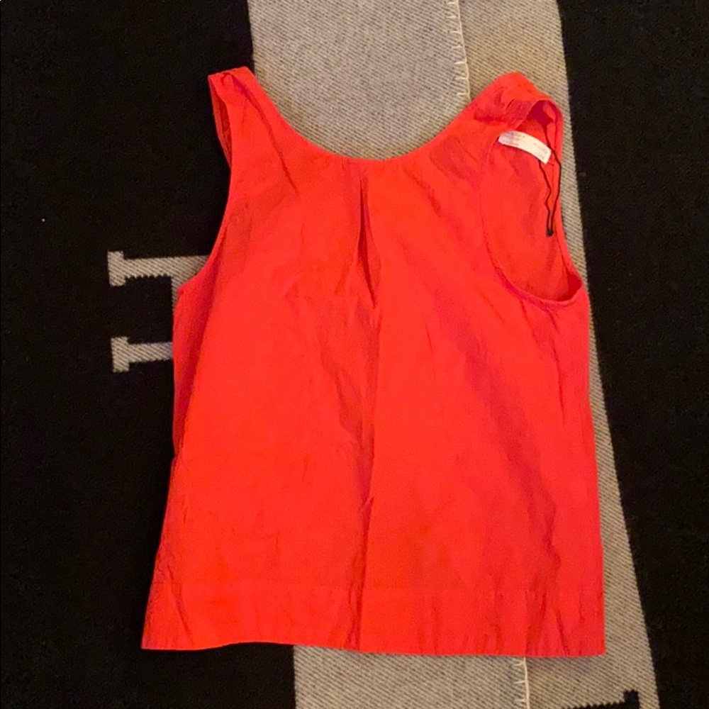 Top - Picture 1 of 2